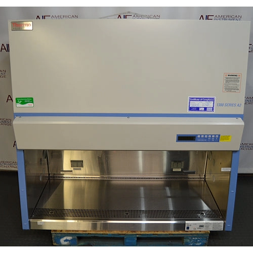 Thermo 1371 biosafety cabinet