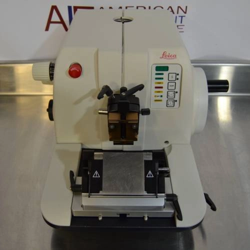 Leica RM2155 microtome