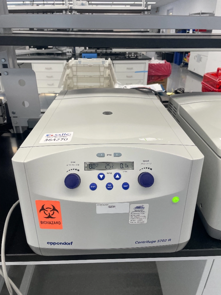 Eppendorf 5702 Refrigerated Centrifuge