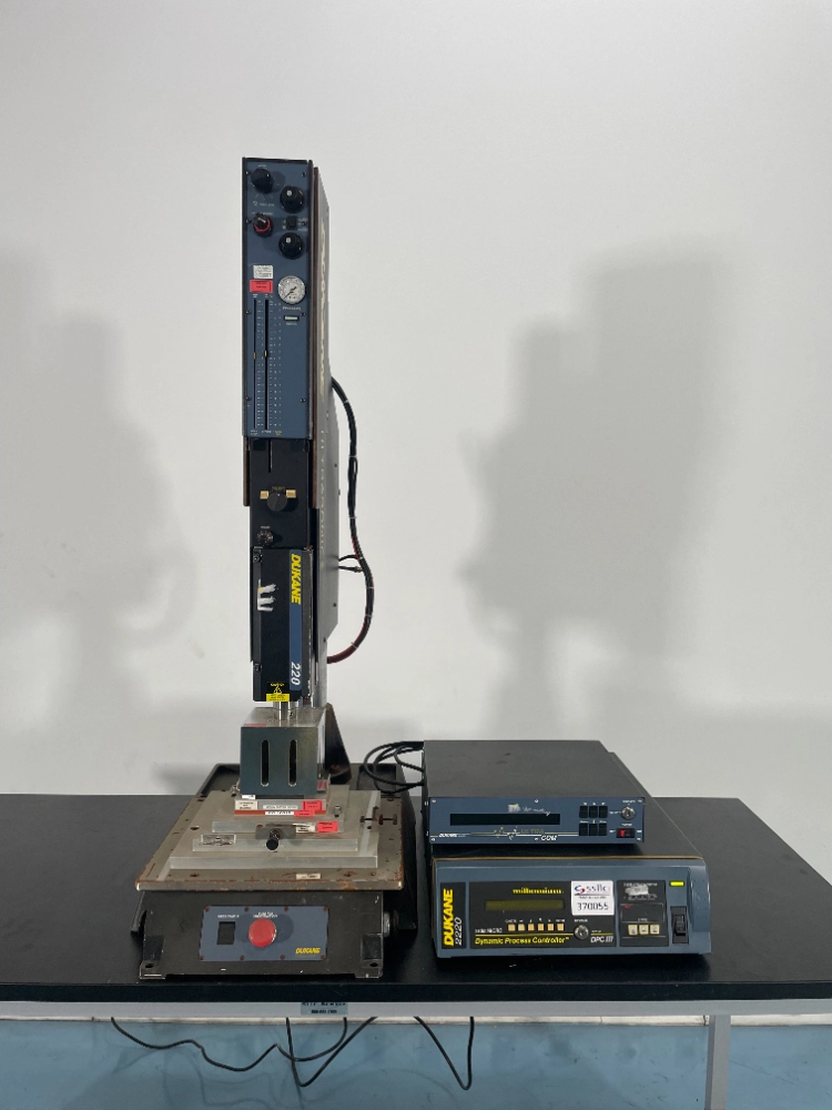 Dukane Ultra 220 Ultrasonic Welder