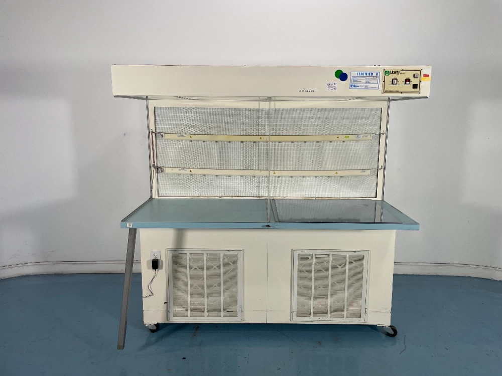 Liberty Industries 6' Laminar Flow Hood