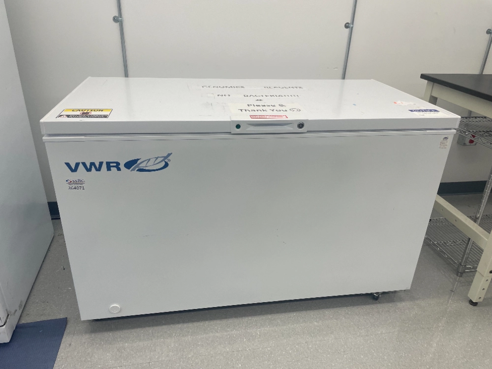 VWR Chest Freezer