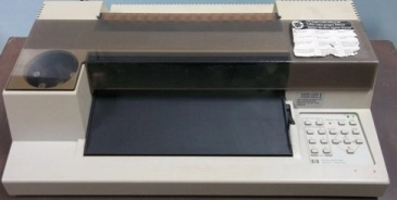 HEWLETT PACKARD 7475A PLOTTER, POWER: 120 VOLTS, 400 MA, 06 AT/125 VOLT