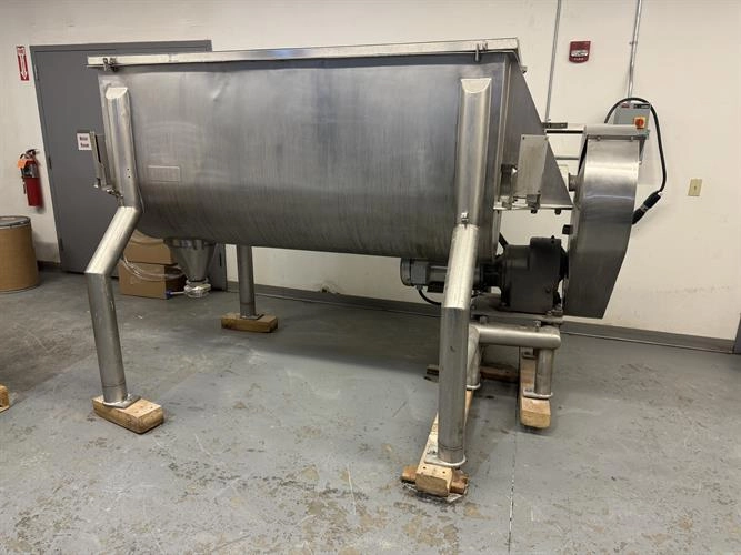 50 Cu Ft stainless steel double ribbon blender