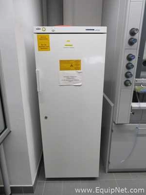 Lot 122 Listing# 979190 Liebherr Profi Line Refrigerator
