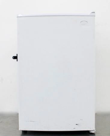 SANYO Under counter Lab Freezer -20C  model: HF-5017
