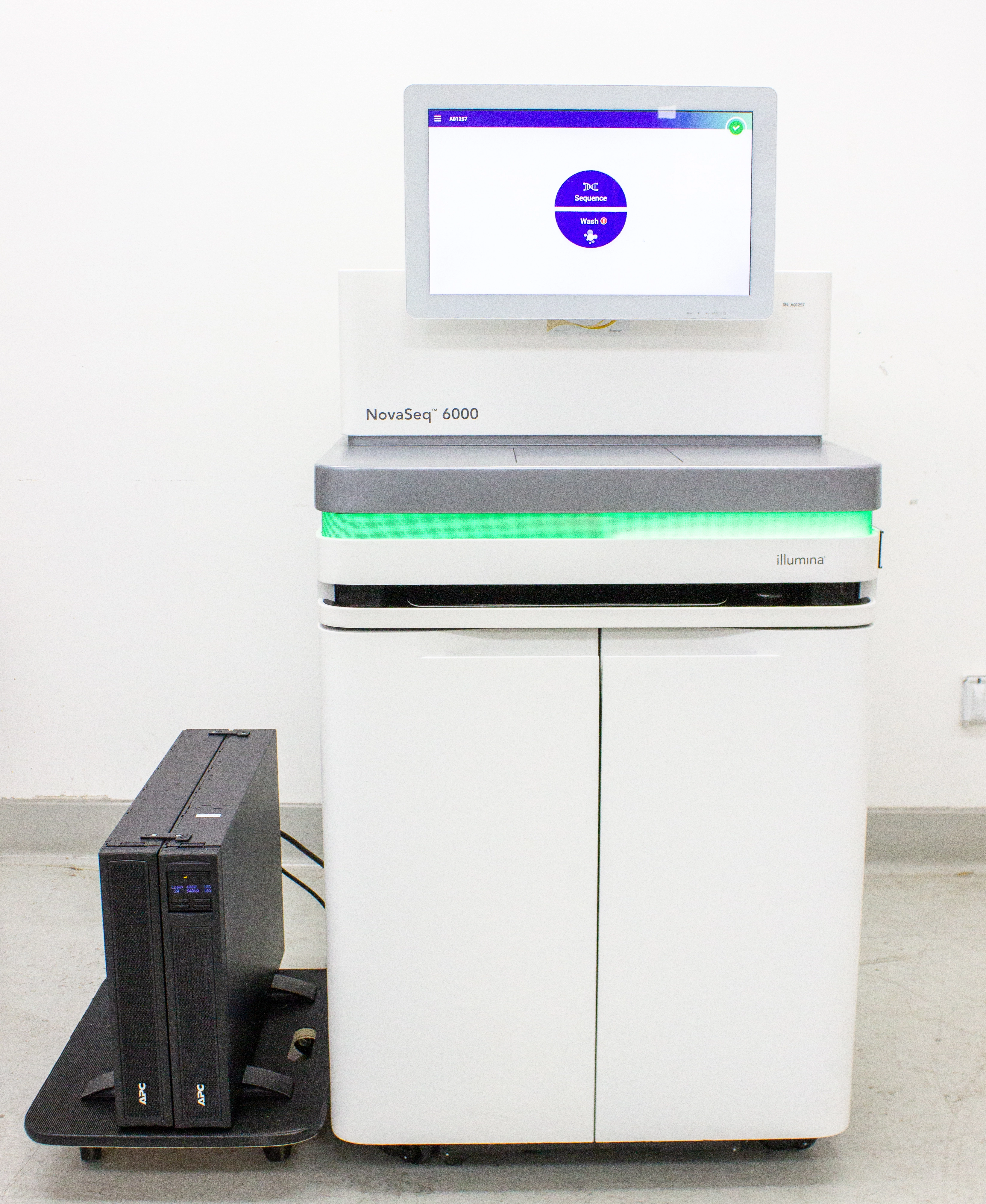 Illumina NovaSeq 6000 DNA Sequencing System - 3376672