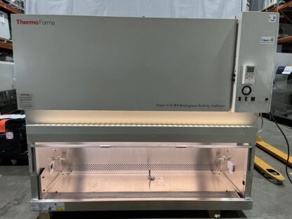 Thermo Forma 1286 Class II Biological Safety Cabinet Type A/B3