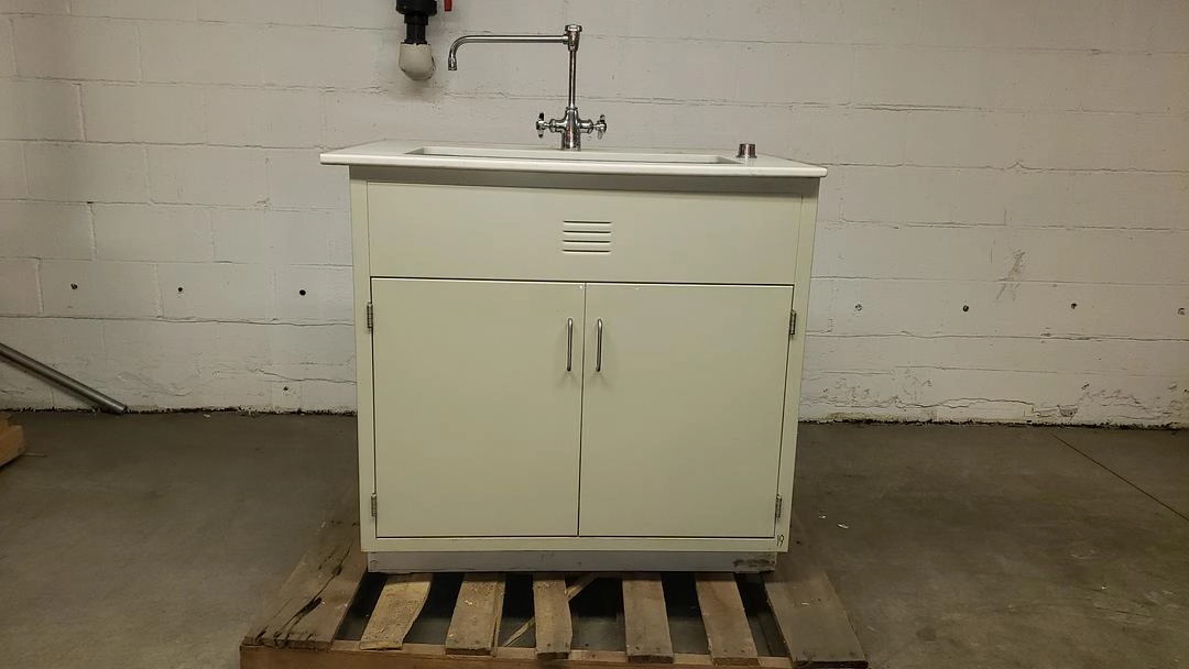 38" Jameston White Epoxy Sink Bundles(S6LLST7318)