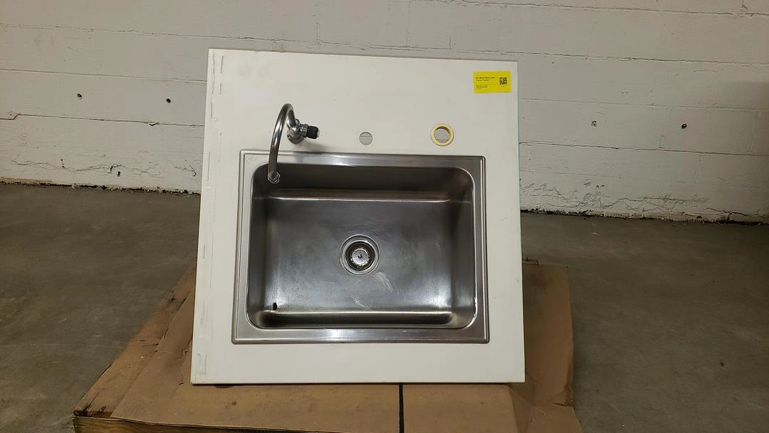 32" White Epoxy Sink Top w/ Faucet(S6LLST7317)