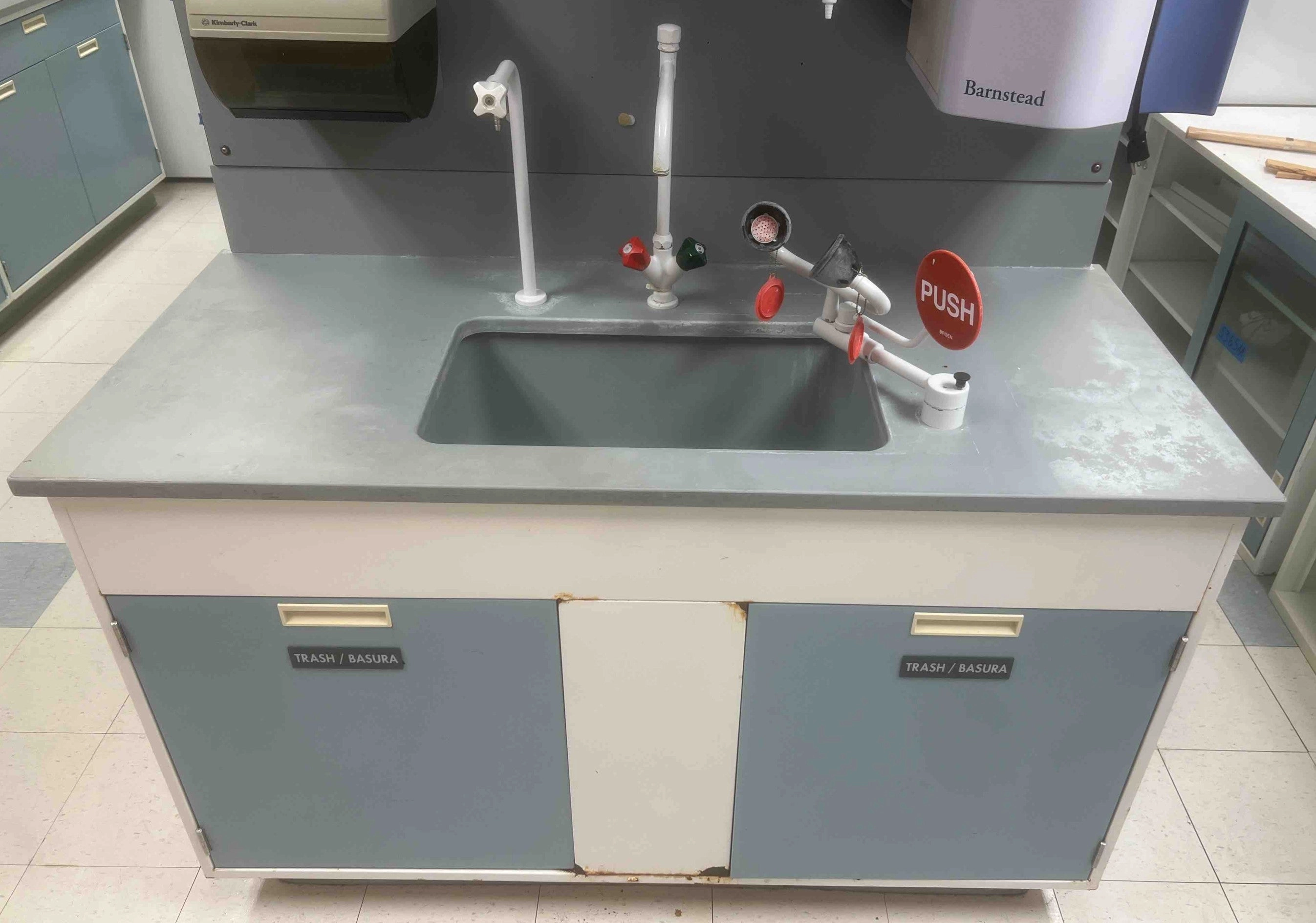 5' Lab Sink Fisher Hamilton Casework w/ Fixtures &amp; Eyewash 5370AA(5370AA)
