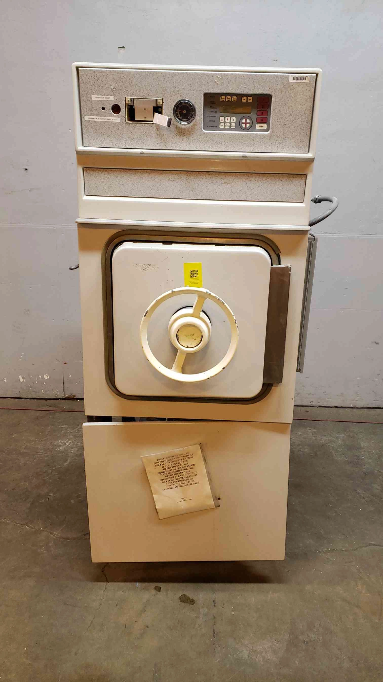 Primus Sterilizer CO. 120V 60Hz 10A Autoclave PK20203895-105 AS-IS Untested (SKU: 5026AA)(5026AA)