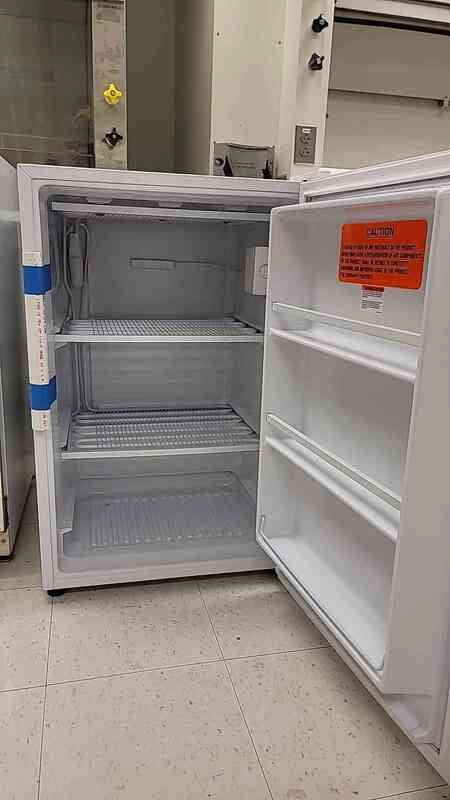 TESTED 21" Thermo Scientific Under-counter Lab Freezer 05LFEETSA (5401AA)
