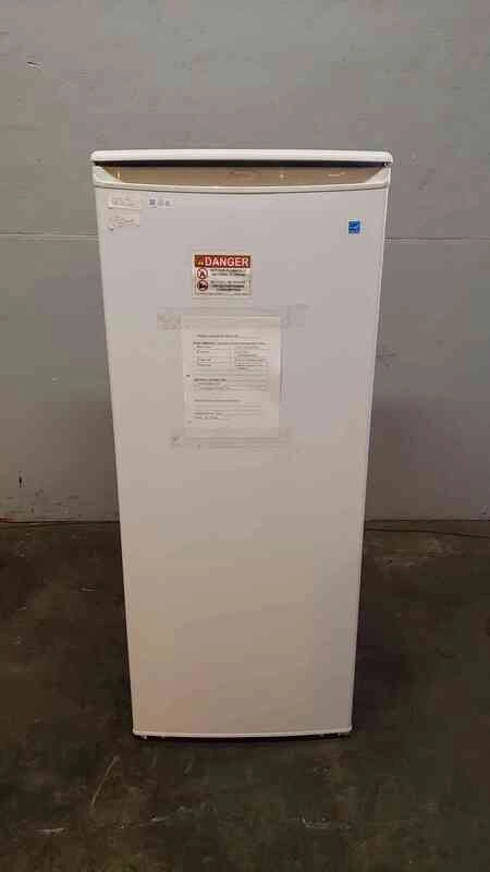 Danby Designer 24 in. W 11.0 cu. ft. Freezerless Refrigerator in White, Counter Depth DAR110A1WDD