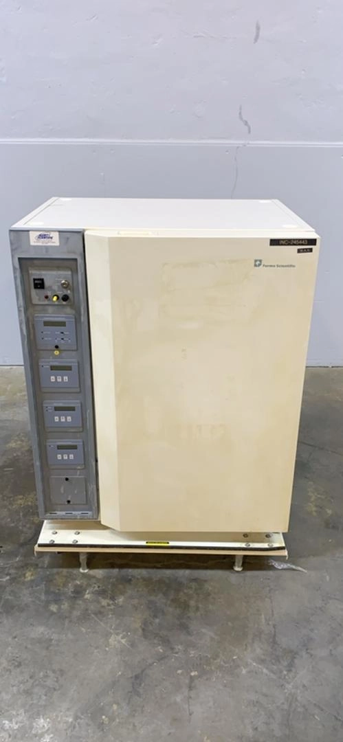 Forma Scientific Water Jacketed CO2 Incubator 3860(S6LLST8154)