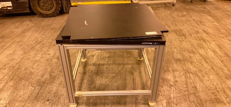 39x39x33 Newport Air Table Analytical Balance Bench