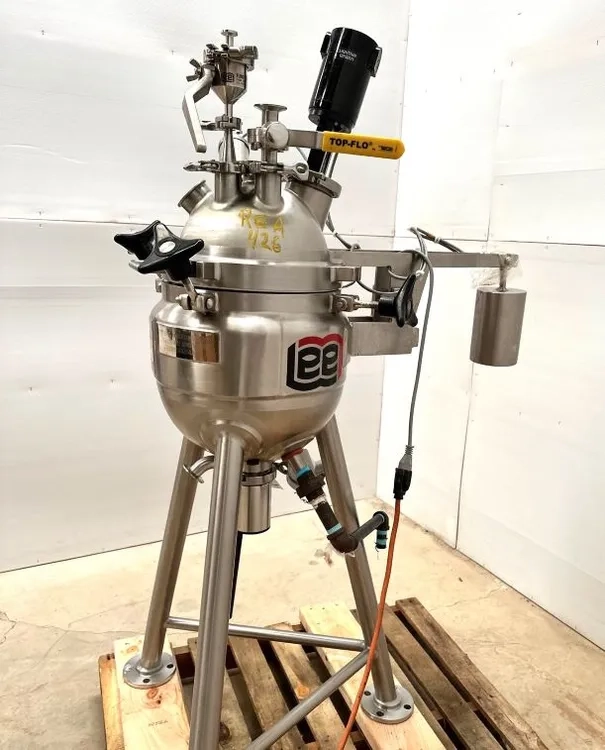 2 Gallon LEE Sanitary Jacketed Reactor with Mixer