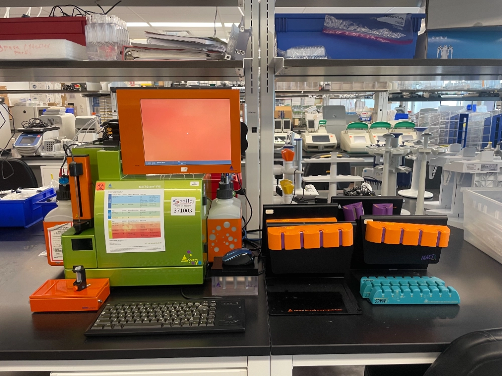 Miltenyi Biotec MACSQuant VYB Analyzer