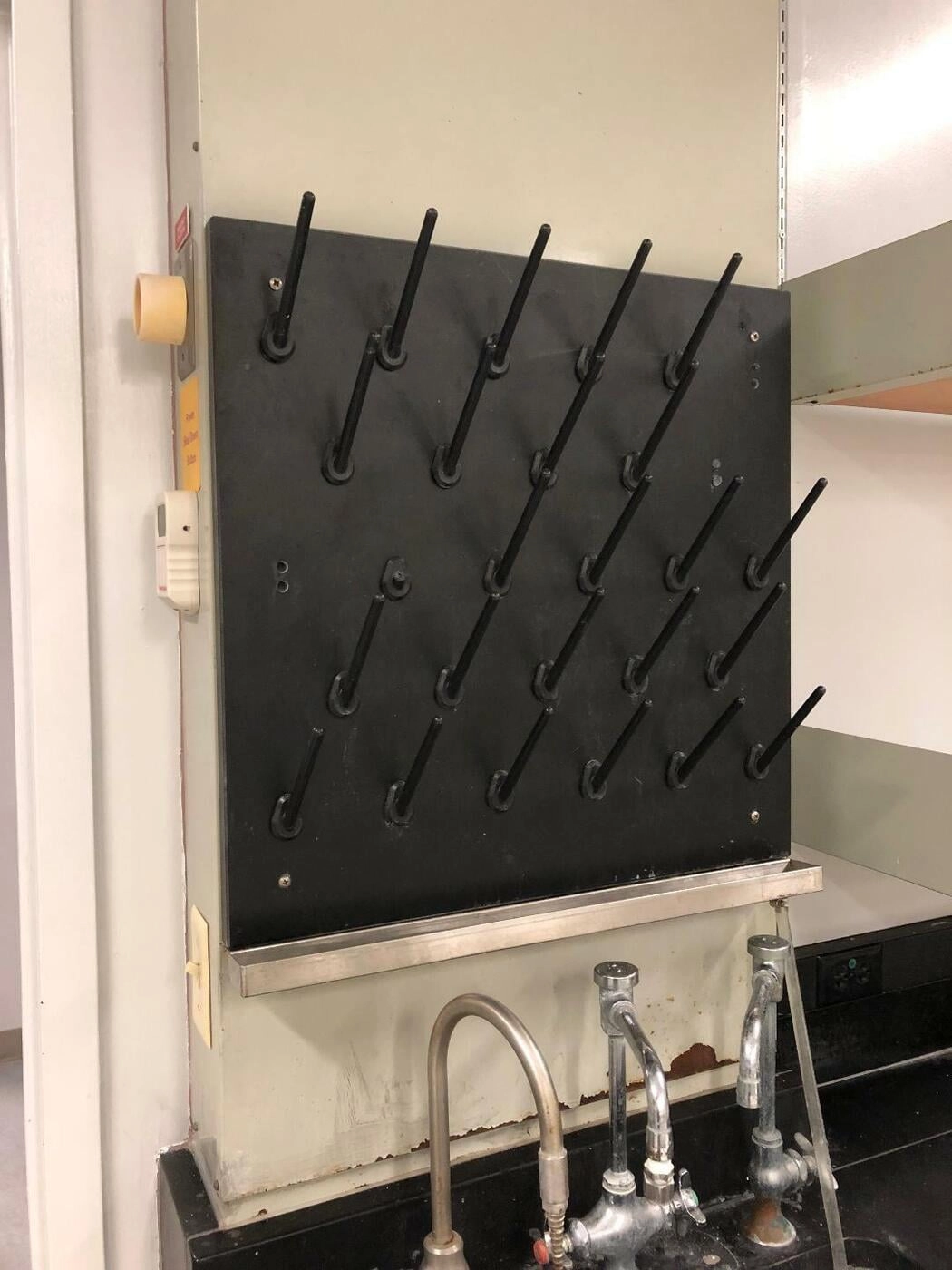 Internal Beaker Rack Used Black Epoxy Beaker Drying Racks with Pegs 2'x2' | LabX.com