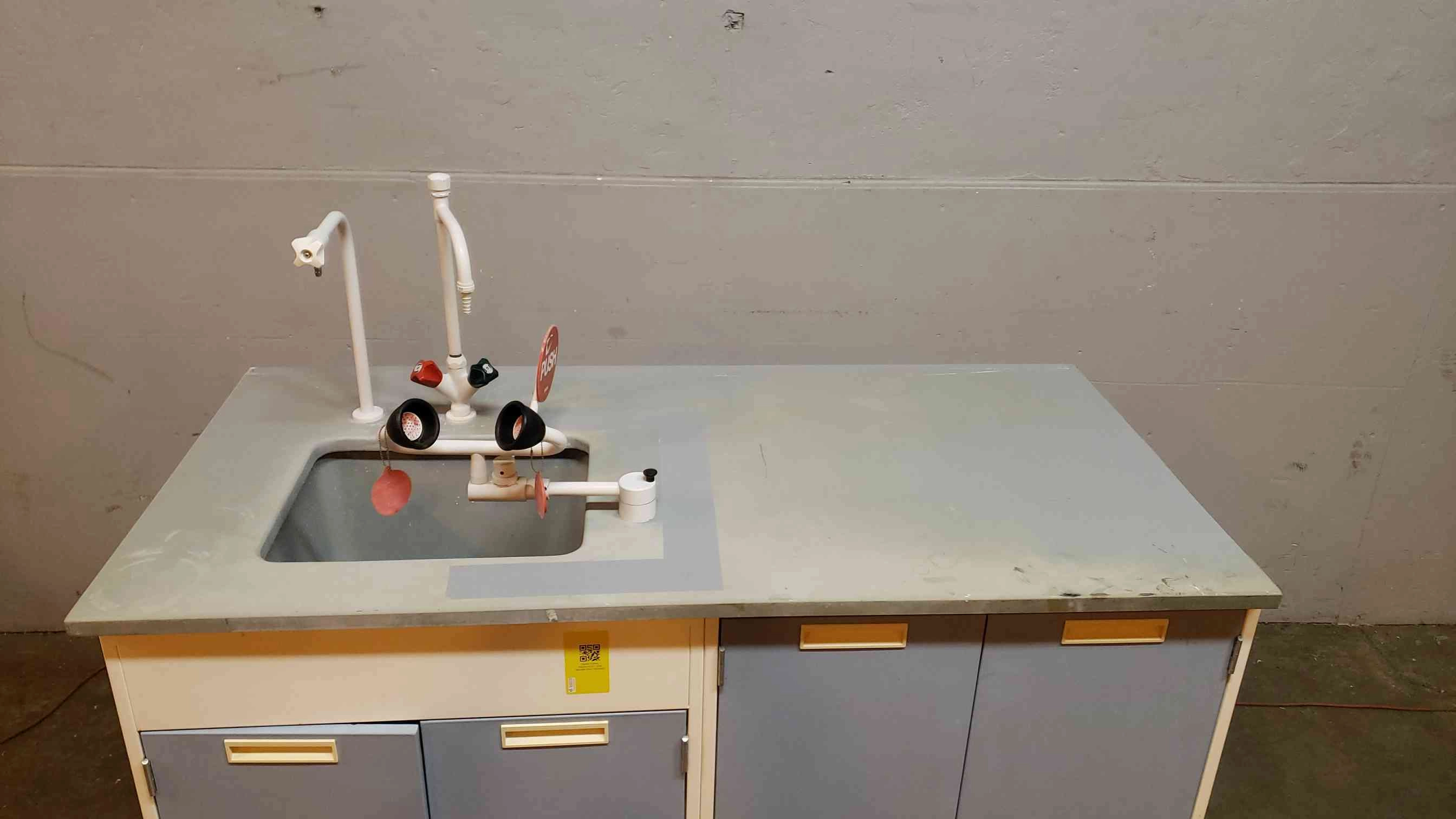 Fisher Hamilton 61" Sink Bundle with Fixtures Lab Casework (SKU: 2939AA)(2939AA)