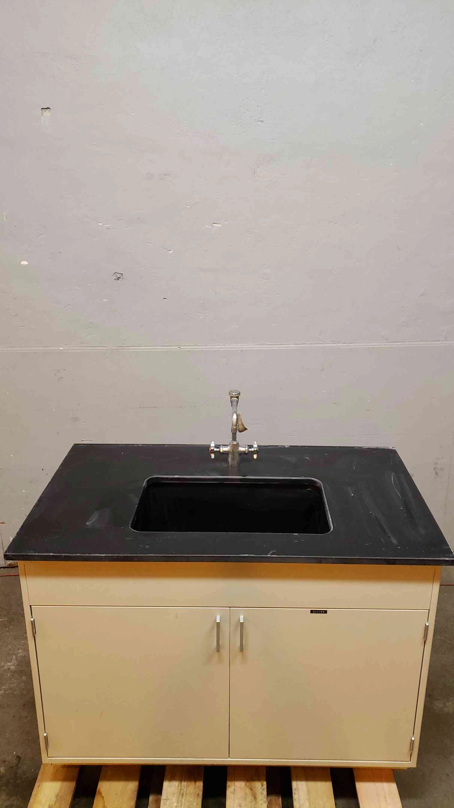 Fisher Hamilton 4'2" Sink Bundle Lab Casework Epoxy &amp; Faucet (SKU: 5020AA)(5020AA)