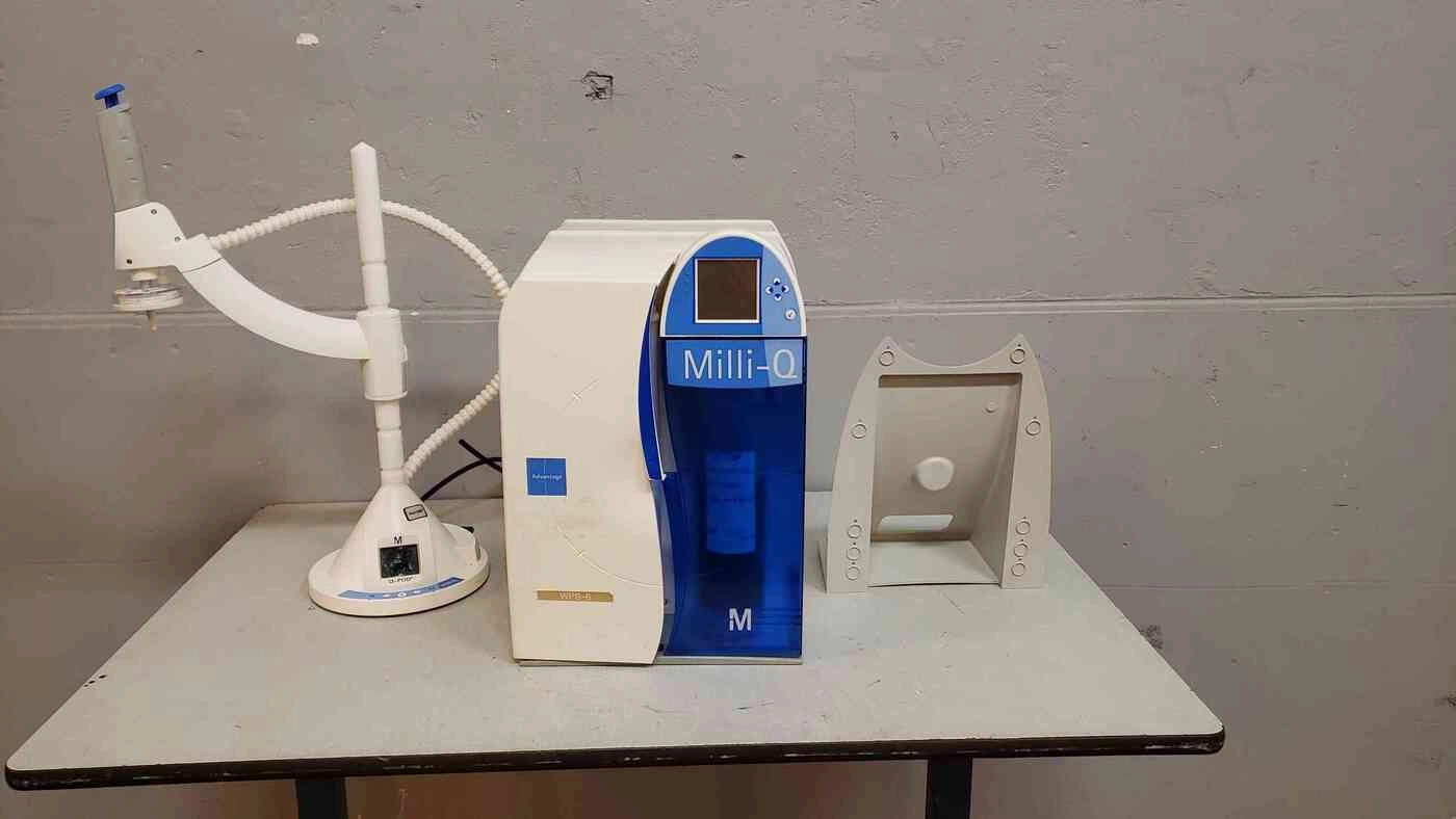 Milli-Q Advantage W/ Q-Pod Dispenser Water Purification System