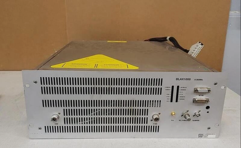 Bruker Type BLAX 1000 6-243 MHz Amplifier