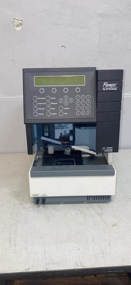 Used Famos LC Packings 920 Well Plate HPLC Autosampler