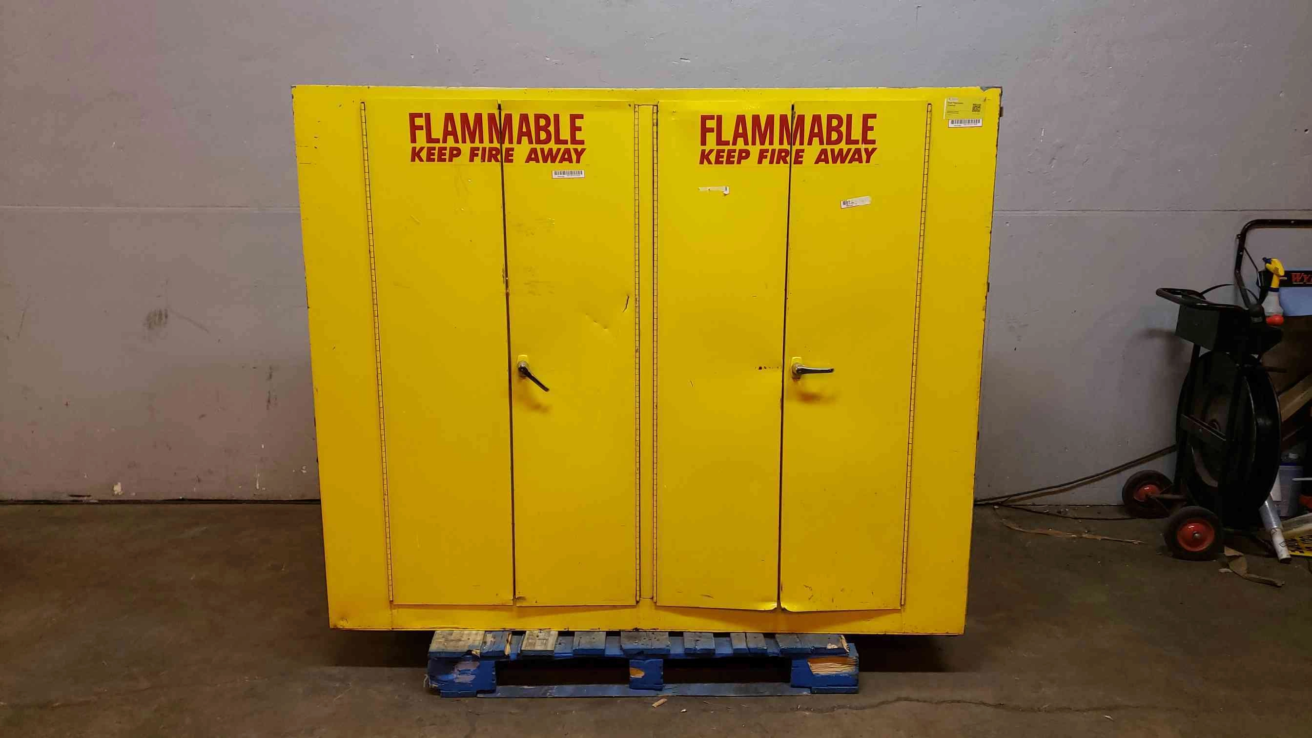 6'x2'x5' Dual Flammable Cabinet 4 Door Front/Back