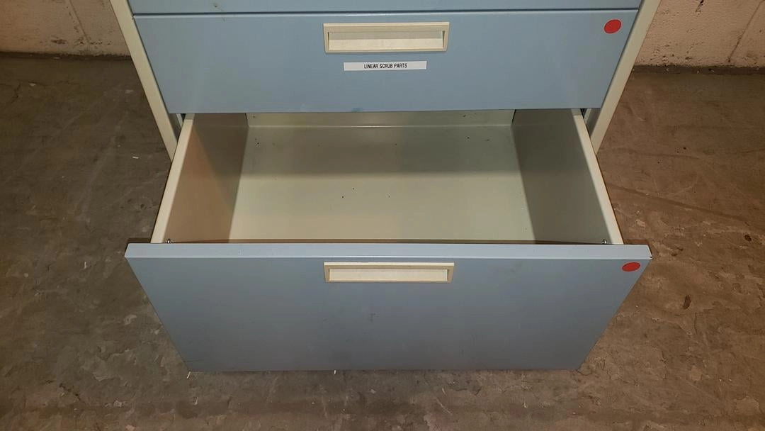 24" 3 Drawer Sitting Height Casework(S6LLST9961)