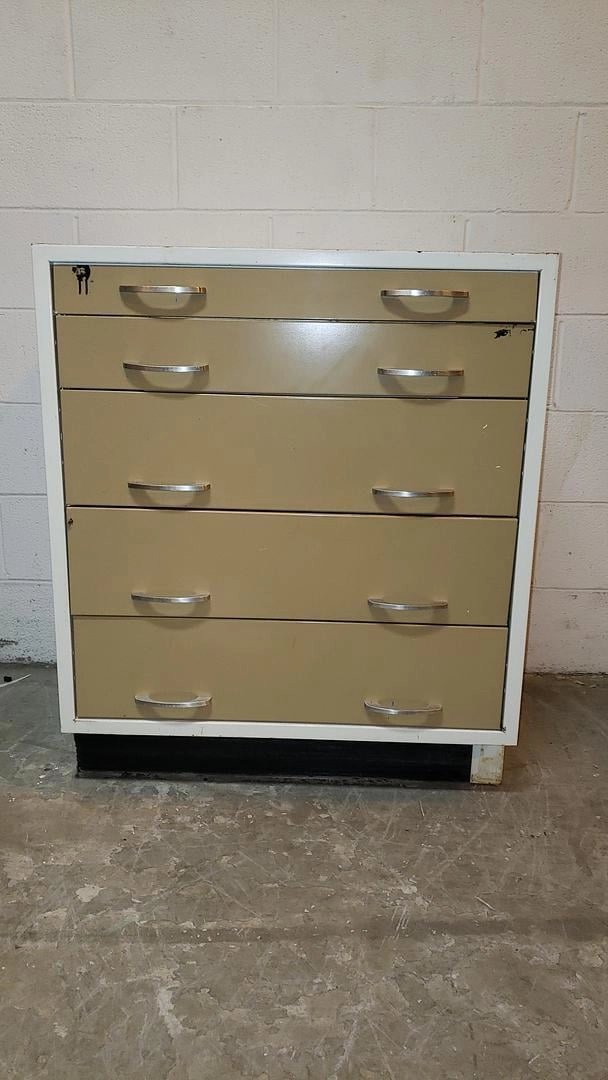 30" Kewaunee 5 Drawer Casework(S6LLST10099)