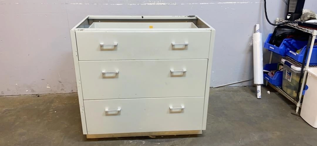 36"" St Charles 3 Drawer(S6LLST6496)