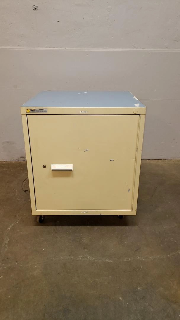 Used 30" STANLEY Vidmar 1 Door Storage Cabinet