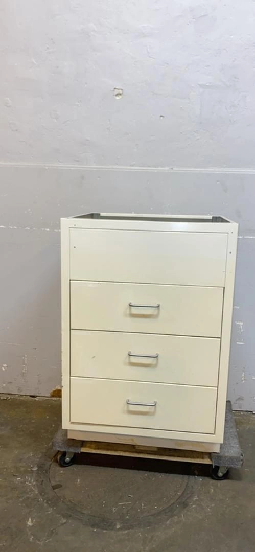 24" 3 Drawer Jamestown(S6LLST6643)