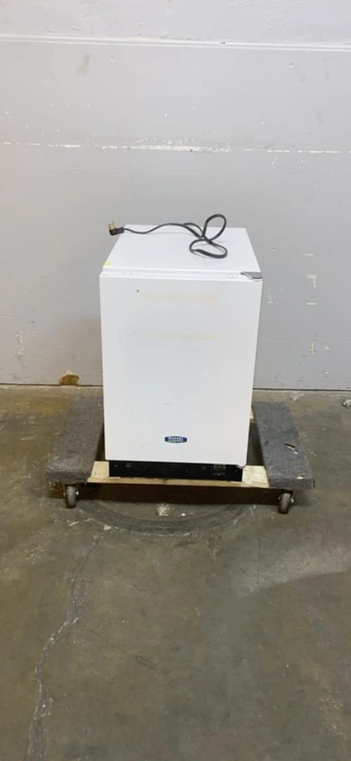 Under Counter Lab Freezer Marvel 15AF0001 Tested-5(S6LLST5857)