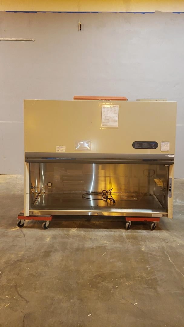 6' LABCONCO Purifier Class II Biosafety Cabinet Fume Hood