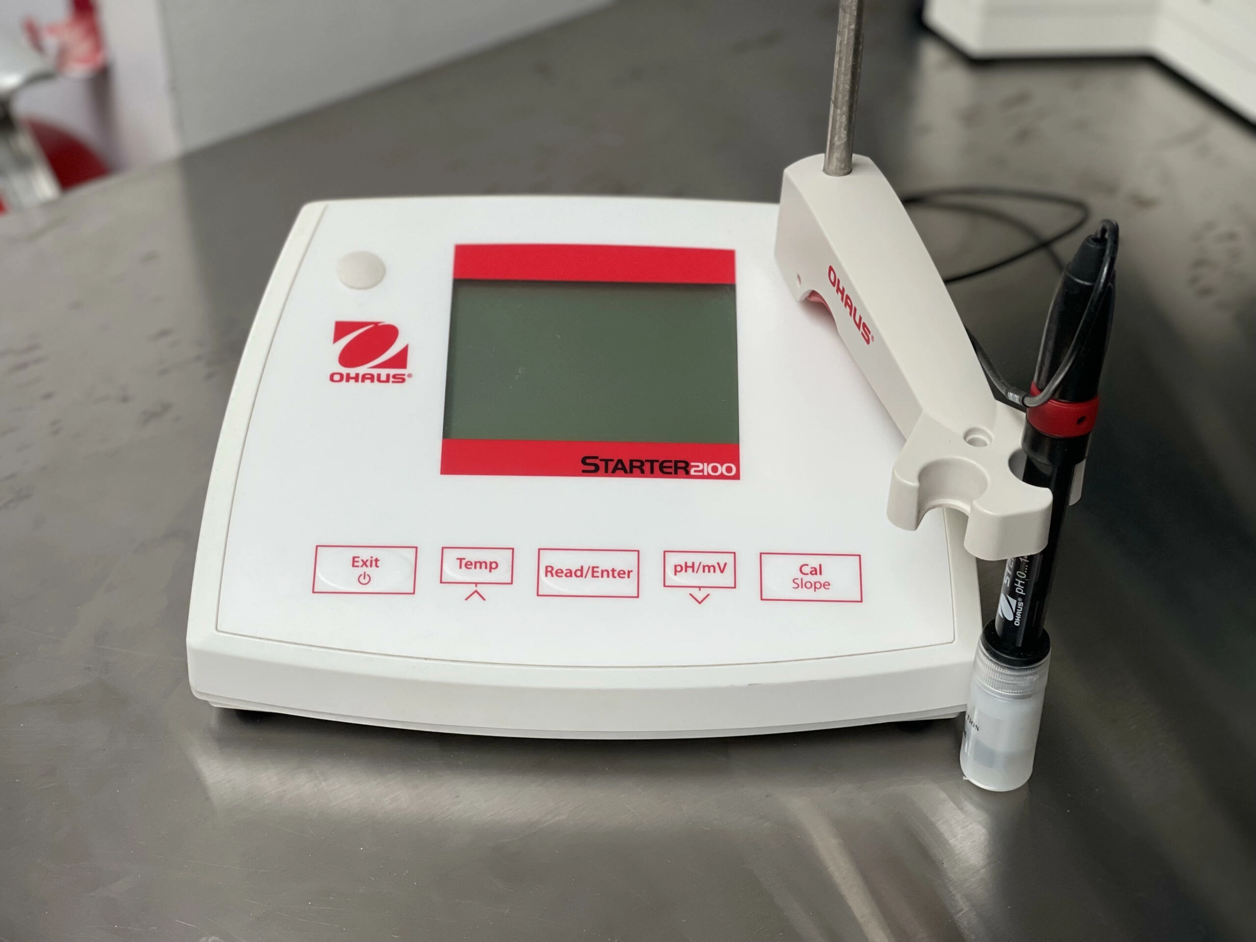 Ohaus ST2100 pH Meter