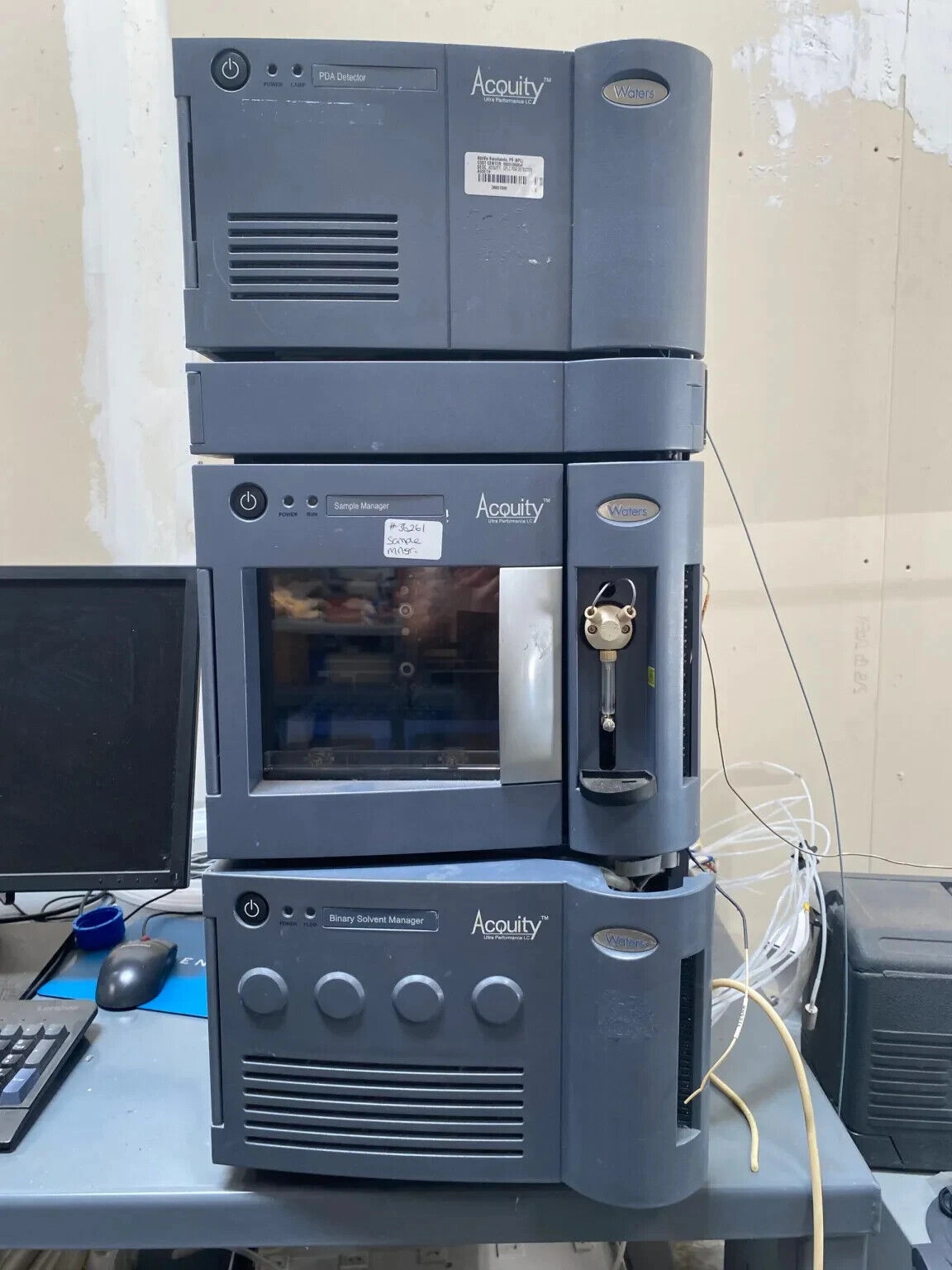 Waters - Acquity HPLC with PDA detector
