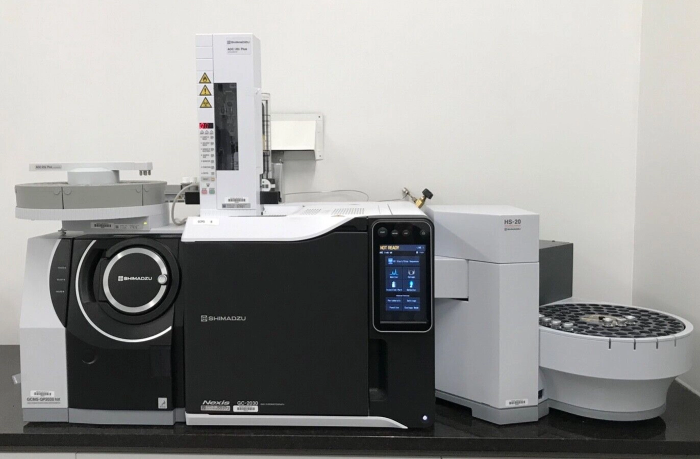 Shimadzu Nexis GC-2030 GCMS-QP2020NX system | 225- | LabX.com