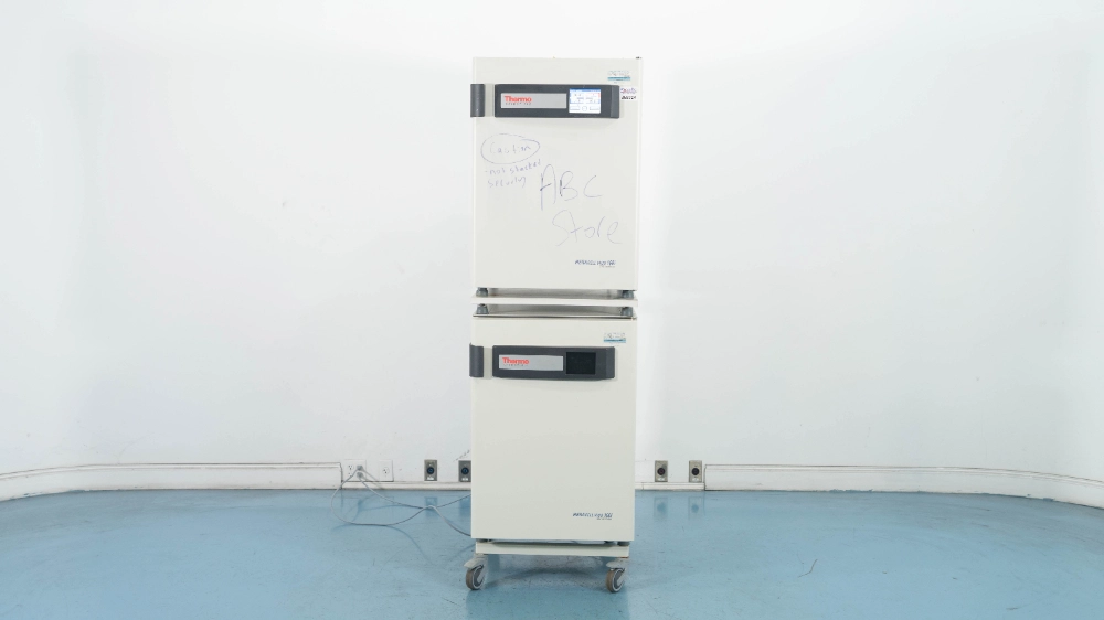 Thermo HERAcell Vios 160i Double Stack CO2 Incubator
