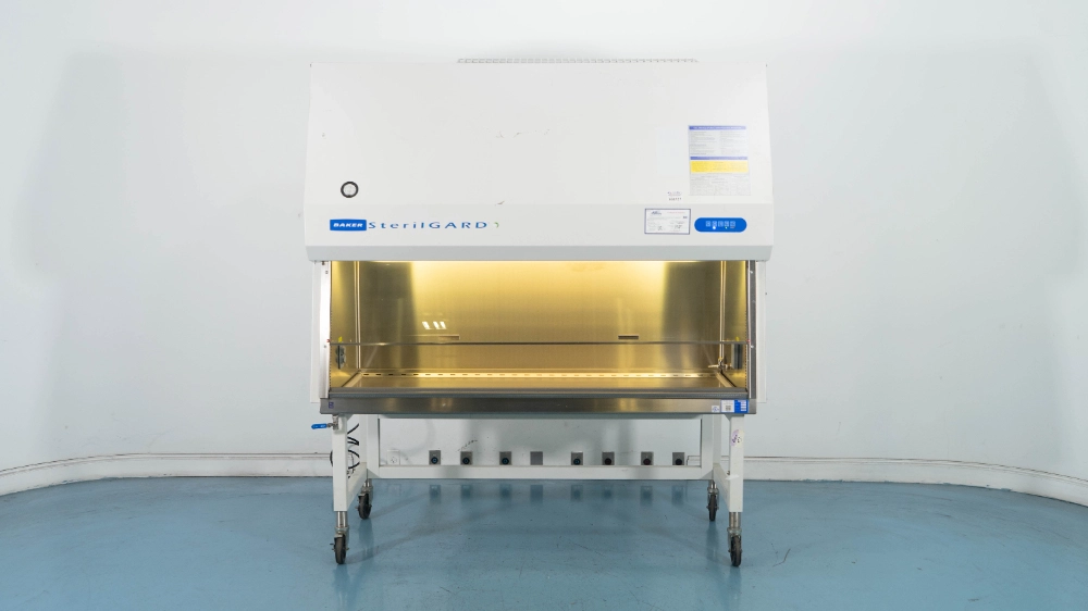 The Baker Company SterilGARD 6' Biosafety Cabinet
