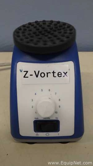 Lot 242 Listing# 949993 VWR Analog Mini Vortexer Vortex Mixer