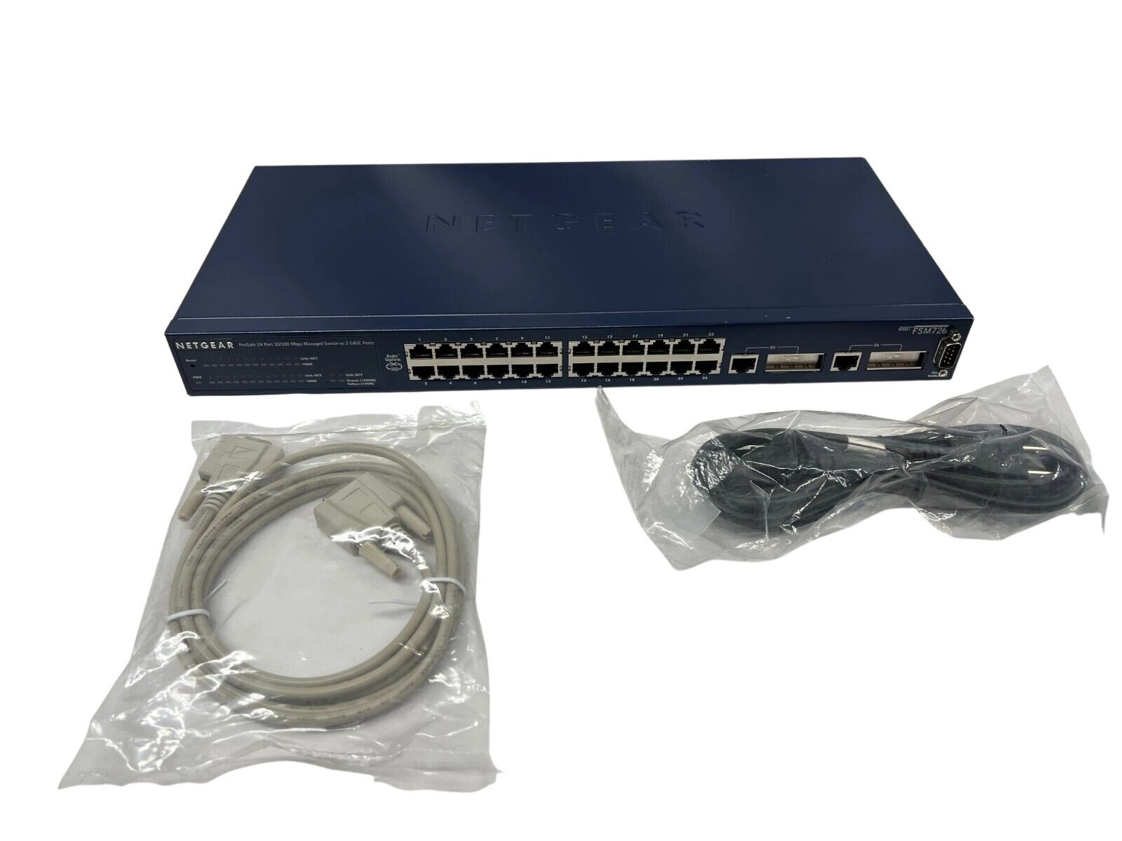 NETGEAR Ethernet Prosafe 24 Porta 10/100 Mbps Mana