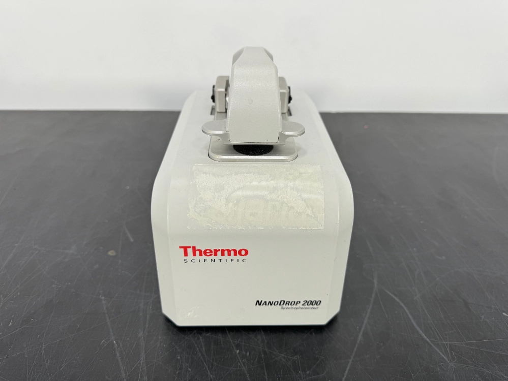Thermo Scientific NanoDrop 2000 Spectrophotometer