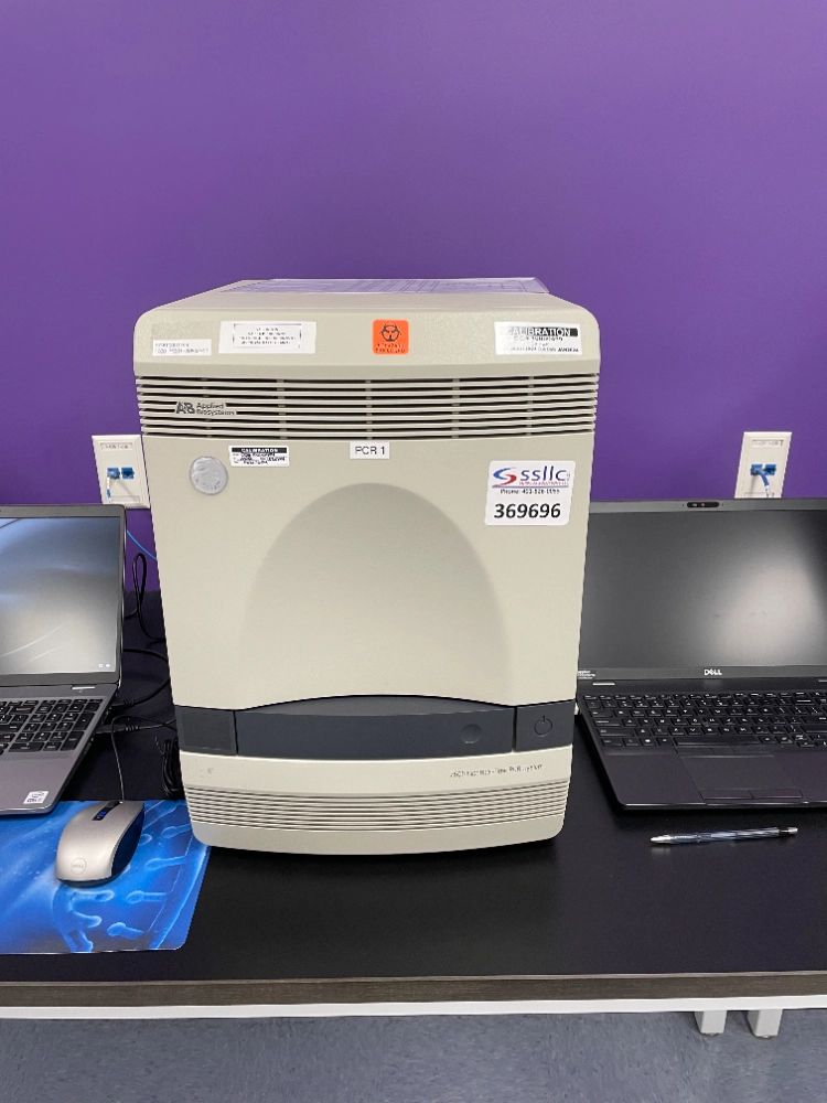 Applied Biosystems 7500 Fast Real Time PCR System