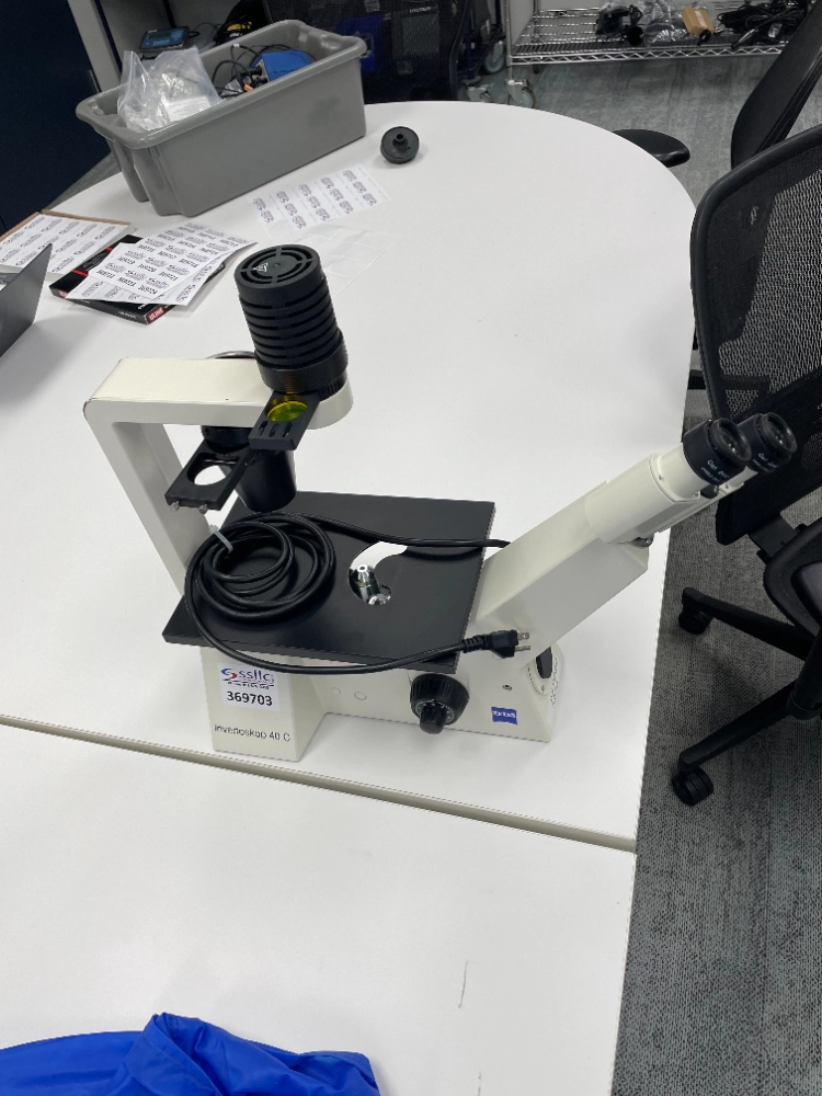 Carl Zeiss Invertoskop 40 C Microscope