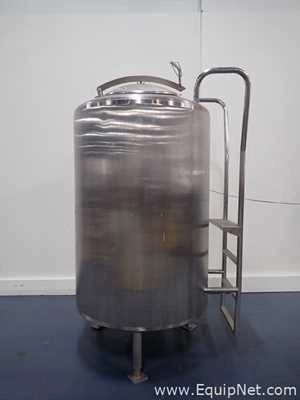 T and C Stainless 200 Gallon Tank