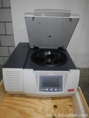 Ortoalersa Consul 22 R Laboratory Centrifuge with Spares