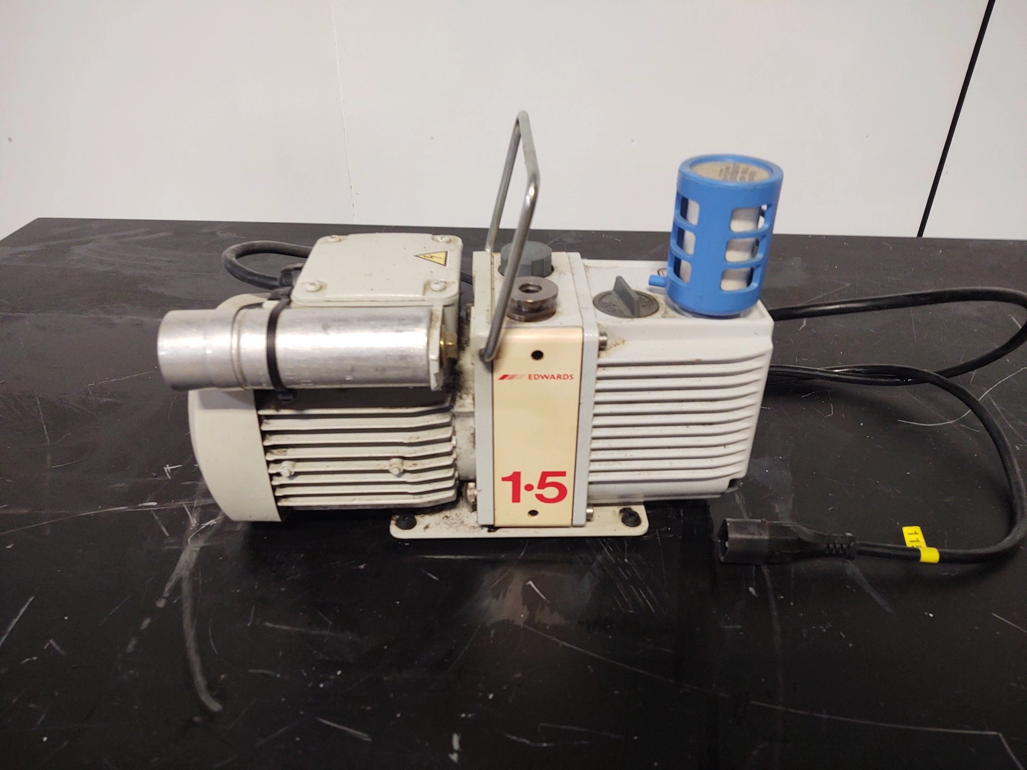 Edwards  1.5 Rotary Vane Vacuum Pump G1099-80023