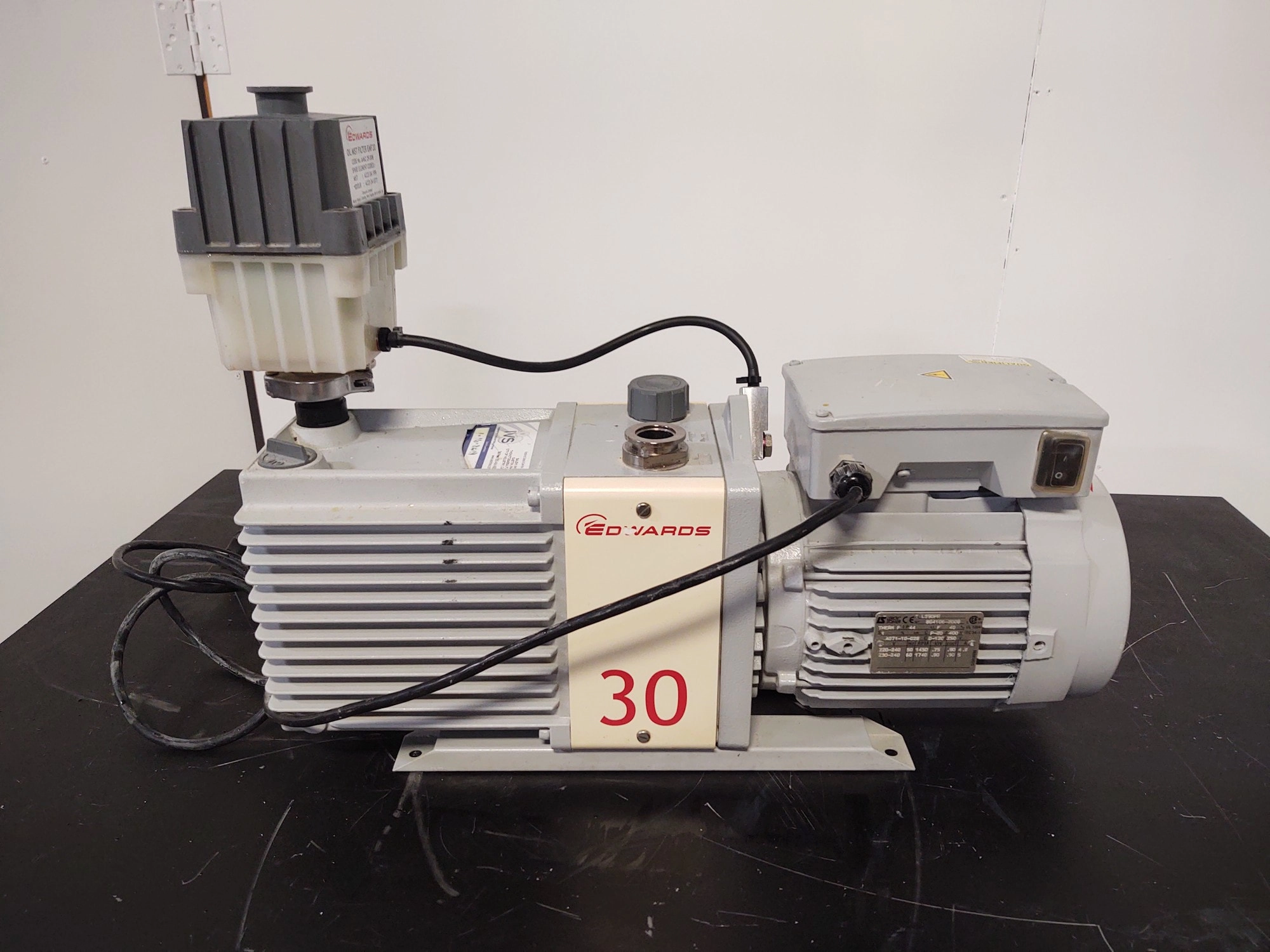 Edwards  E2M30 Dual Stage Rotary Vane Vacuum Pump w/EMF20 Oil Mist Filter